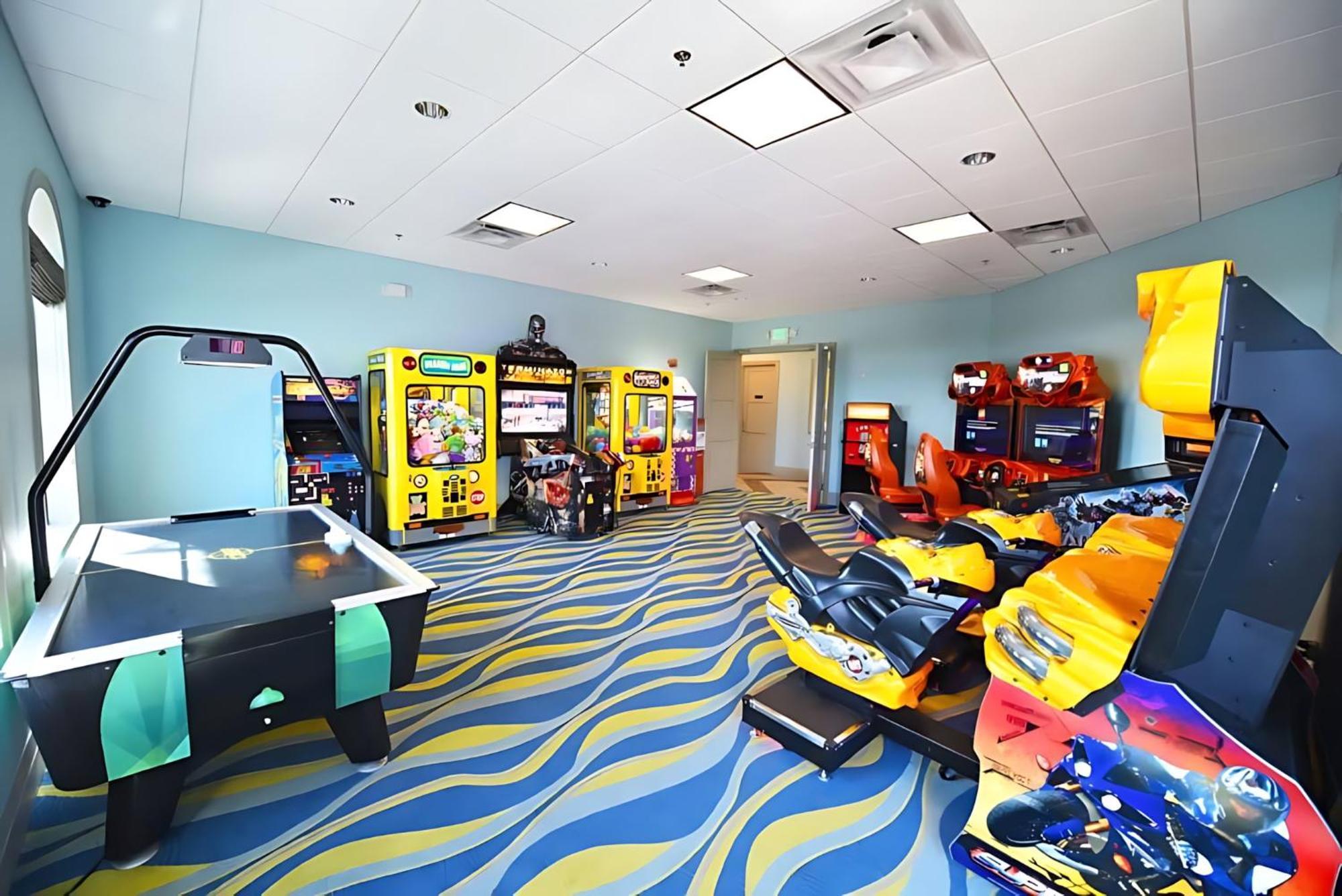 8Br Luxury - Sleeps 22 - Near Disney With Pool & Hot Tub! ดาเวนพอร์ต ภายนอก รูปภาพ