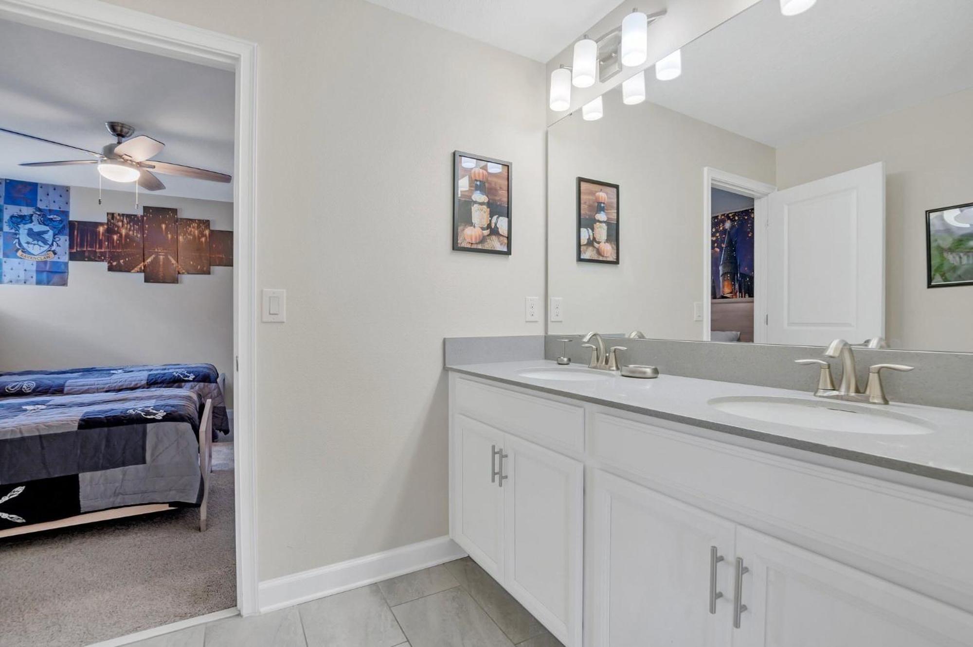 8Br Luxury - Sleeps 22 - Near Disney With Pool & Hot Tub! ดาเวนพอร์ต ภายนอก รูปภาพ